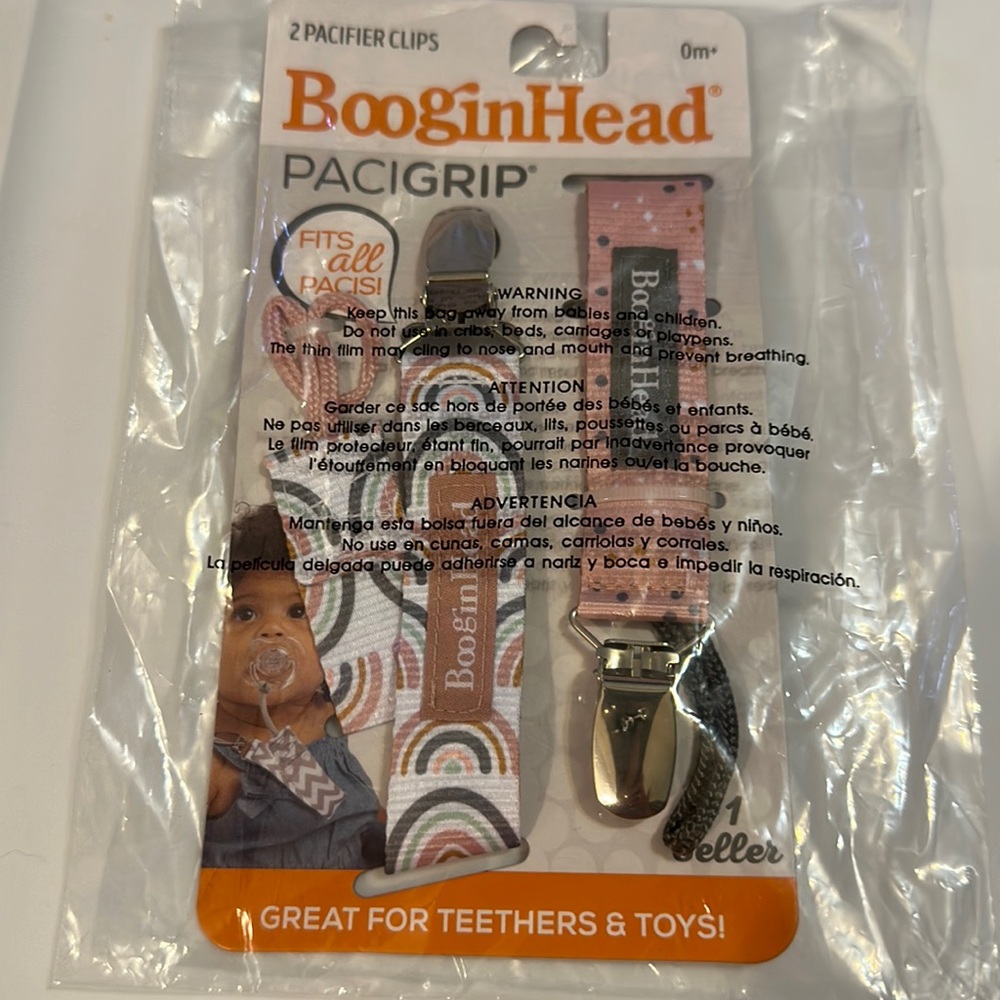 COPY - NWT BOOGIN HEAD 2 pacifier clips/pacigrip size birth through teething
